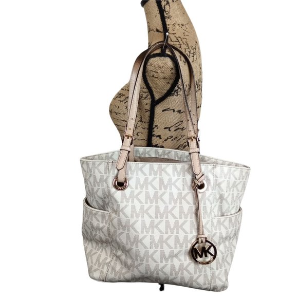 Michael Kors Signature Vanilla Shoulder Handbag